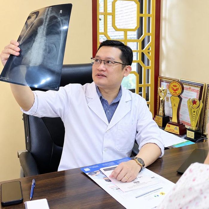 Chuyển đổi số góp phần nâng cao hiệu quả điều trị và phục hồi chức năng bằng YHCT (Ảnh: NVCC)