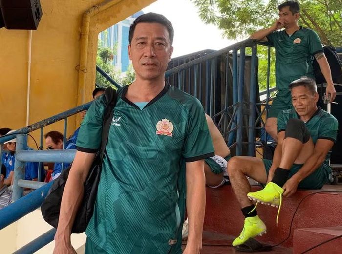 Cựu danh thủ Hoàng Trung Phong