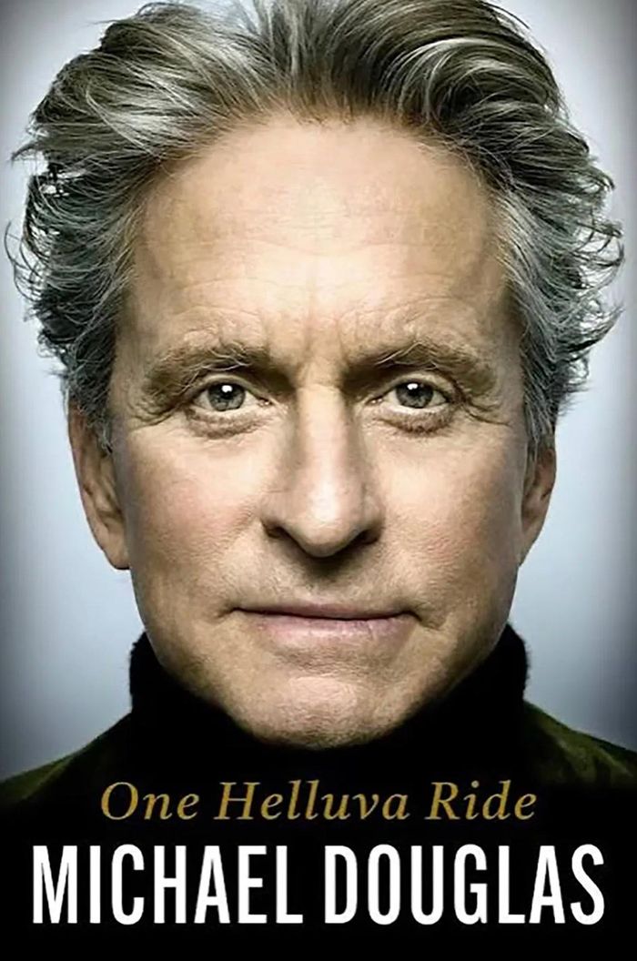  Cuốn hồi ký của Michael Douglas. Ảnh: Grand Central Publishing. 