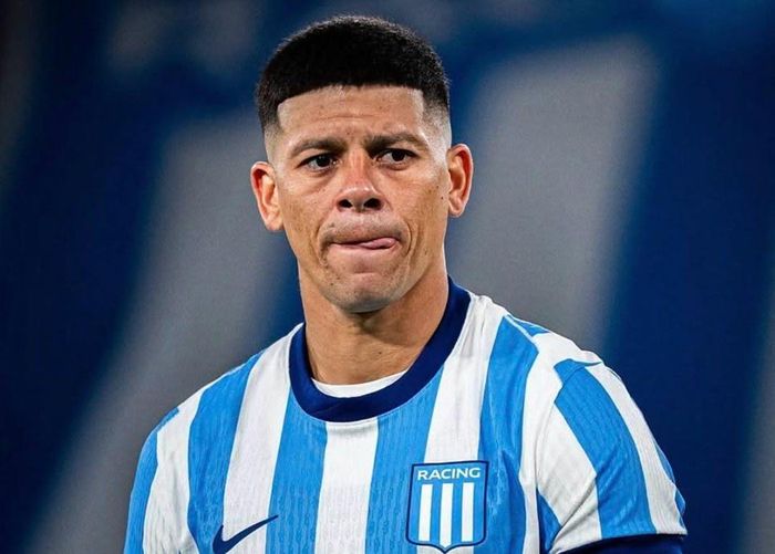  Rojo muốn khoác áo Estudiantes. 