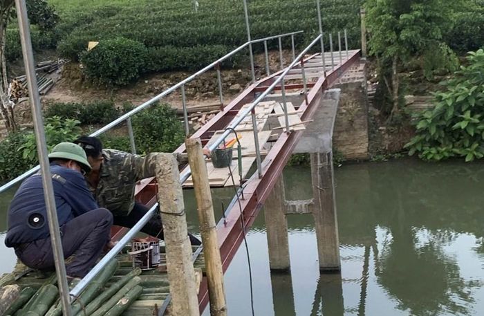 Hạng mục cầu kết nối nương trà đang dần hoàn thiện