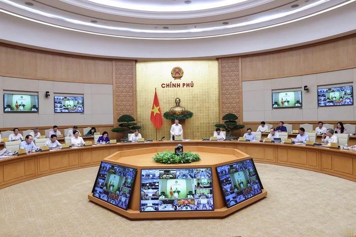 Ủy viên Bộ Chính trị, Bí thư Đảng ủy Chính phủ, Thủ tướng Chính phủ Lê Minh Hưng chủ trì phiên họp Chính phủ thường kỳ tháng 9.2026 và trực tuyến với các Bộ, ngành, địa phương