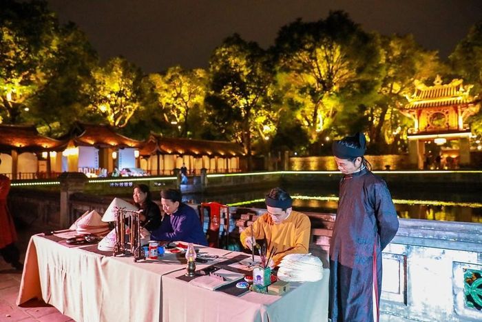 Chương trình "Âm sắc Việt" tại Văn Miếu – Quốc Tử Giám. Ảnh: Khánh Hoà - TTXVN