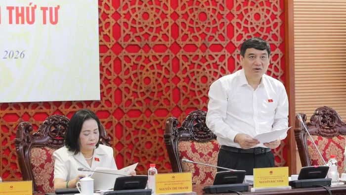 Chủ nhiệm Ủy ban Văn hóa và Xã hội Nguyễn Đắc Vinh phát biểu khai mạc. (Ảnh: CTV)