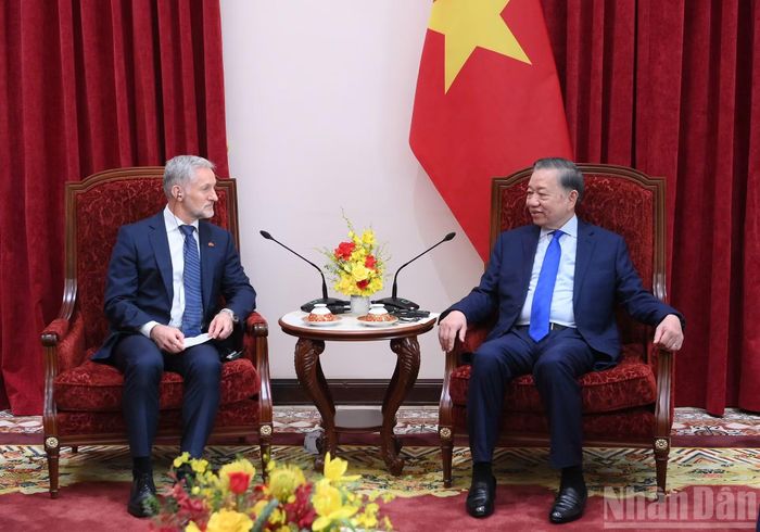 Tổng Bí thư, Chủ tịch nước Tô Lâm tiếp Đại sứ Vương quốc Na Uy tại Việt Nam Stein Iversen.