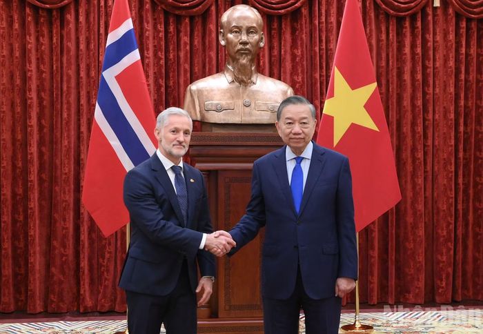 Tổng Bí thư, Chủ tịch nước Tô Lâm với Đại sứ Vương quốc Na Uy tại Việt Nam Stein Iversen.