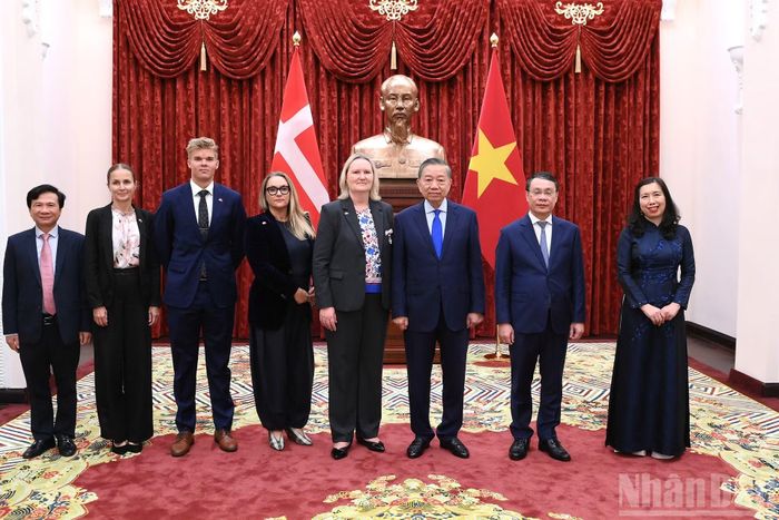 Tổng Bí thư, Chủ tịch nước Tô Lâm với Đại sứ Vương quốc Đan Mạch Lina Gandløse Hansen và các đại biểu.