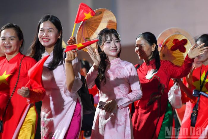 Lễ hội là cầu nối tình hữu nghị, khẳng định vị thế của Hà Nội - một Thủ đô giàu truyền thống, thân thiện, cởi mở và chủ động hội nhập quốc tế.