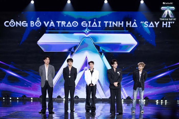  Nhóm nhạc Anh trai “Best 5” của Tinh hà "Say hi" 2026. Ảnh: BTC 