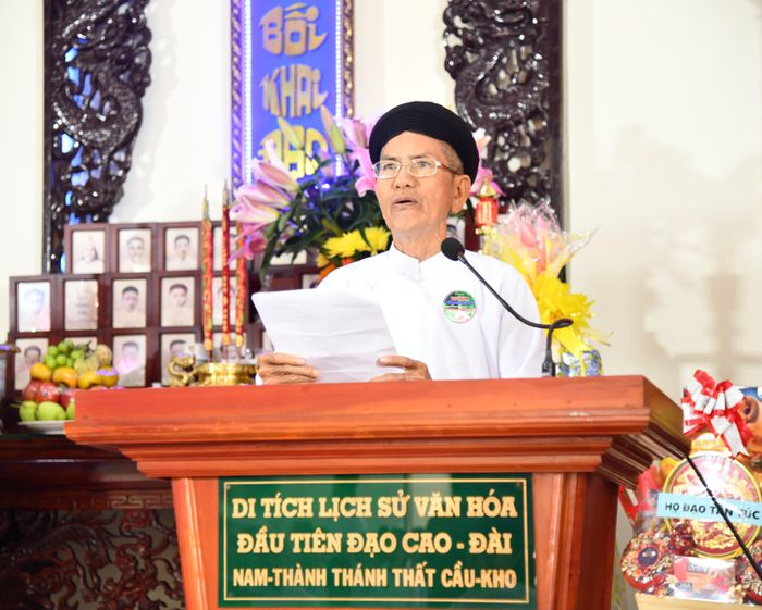  Nhân sĩ Cao Minh Quân đọc diễn văn khai mạc đại lễ 