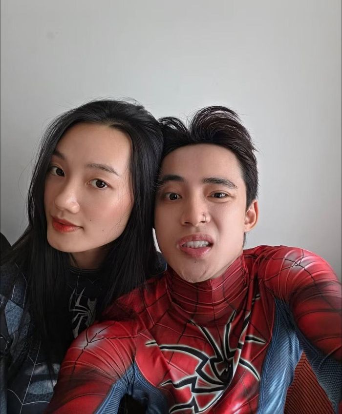Sinh năm 1999, sở hữu chiều cao 1,75 m, Quỳnh Anh có nhiều năm kinh nghiệm làm người mẫu, từng đạt giải Á quân The Face Vietnam 2018 và đăng quang quán quân Supermodel Me 2021. Ảnh: FB Neyun.