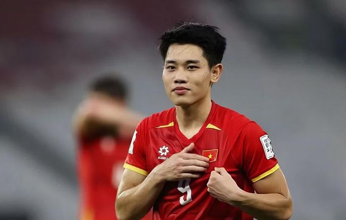 Tiền đạo Đình Bắc thi đấu chói sáng góp giúp tuyển Việt Nam hạ Pakistan 4-2 chiều 2/10. Ảnh: Getty.
