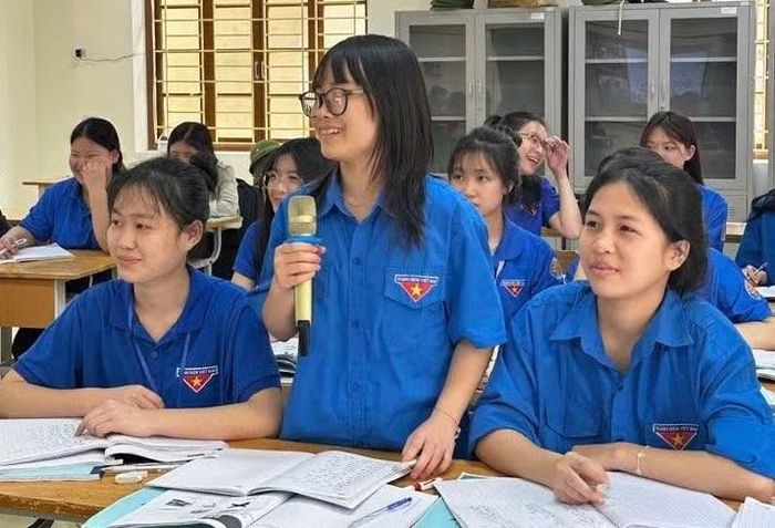Học sinh hứng thú với các tiết học ứng dụng AI. Ảnh NTCC.