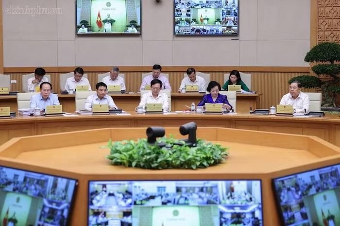 Phó Thủ tướng Thường trực Chính phủ Phạm Gia Túc, các Phó Thủ tướng: Phạm Thị Thanh Trà, Hồ Quốc Dũng, Nguyễn Văn Thắng, Lê Tiến Châu tham dự phiên họp - Ảnh: CP