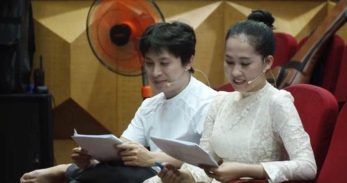Với những người trẻ tham gia chương trình là cơ hội tìm hiểu thêm về các thế hệ cán bộ, chiến sĩ.