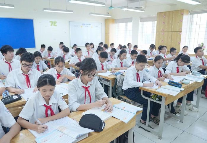 Học sinh tại Hà Nội trong giờ học. Ảnh: TRỌNG QUÂN