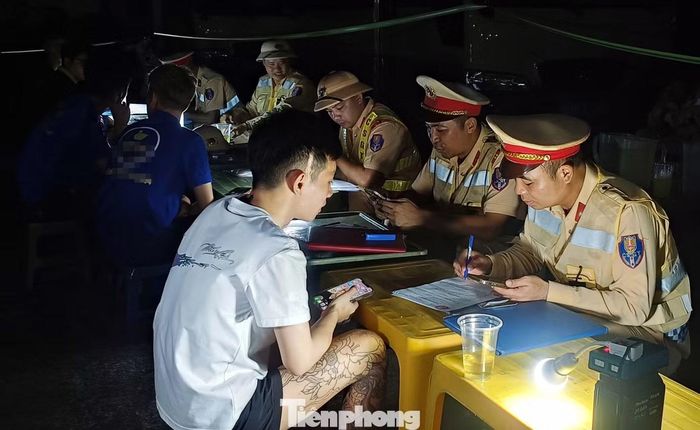 Các trường hợp vi phạm bị lập biên bản.