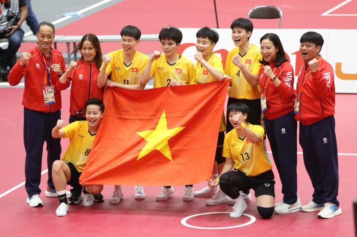 Cầu mây 4 nữ của Việt Nam bảo vệ thành công tấm HCV ASIAD - Ảnh: Tam Ninh