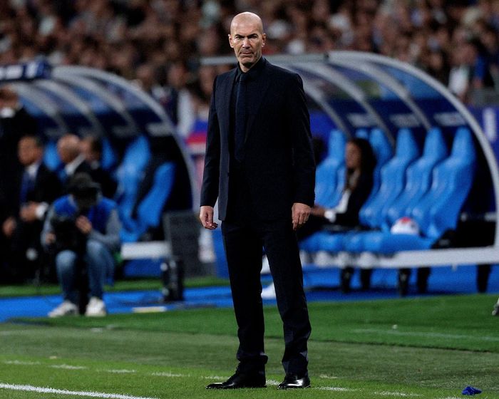 Zidane ra mắt cương vị HLV trưởng Pháp trước khán giả nhà. Ảnh: FFF