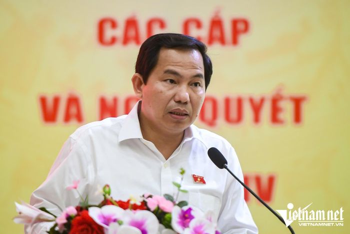 Ông Lê Quang Mạnh, Tổng Thư ký Quốc hội, Chủ nhiệm Văn phòng Quốc hội trả lời cử tri 