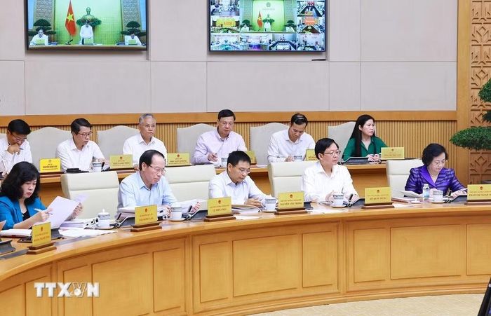 Phó Thủ tướng và các thành viên Chính phủ tham dự Phiên họp Chính phủ thường kỳ tháng 9 năm 2026 và Hội nghị trực tuyến Chính phủ với địa phương. (Ảnh: Dương Giang/TTXVN)