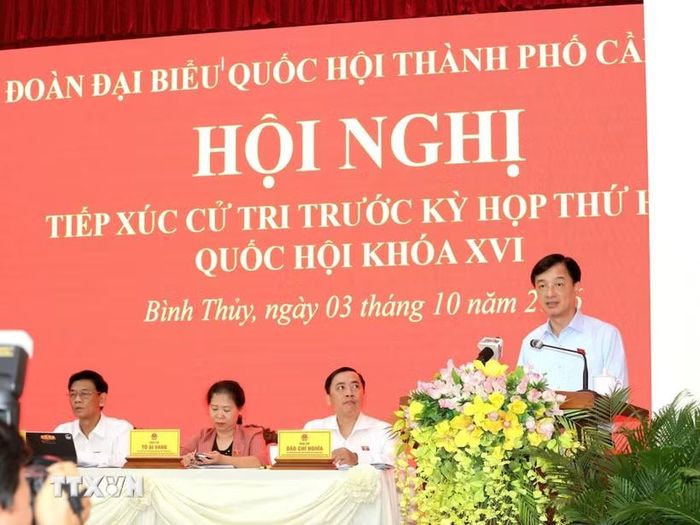 Đồng chí Nguyễn Duy Ngọc, Ủy viên Bộ Chính trị, Bí thư Trung ương Đảng, Trưởng Ban Tổ chức Trung ương phát biểu tại hội nghị. (Ảnh: TTXVN phát)