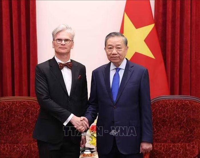 Tổng Bí thư, Chủ tịch nước Tô Lâm tiếp Đại sứ Vương quốc Bỉ Pieter Leenknegt. Ảnh: Thống Nhất/TTXVN