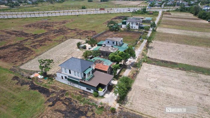 Việc phê duyệt quy hoạch chi tiết tỷ lệ 1/500 làm cơ sở tổ chức thi tuyển phương án quy hoạch, kiến trúc và thực hiện các thủ tục về đất đai, đầu tư, xây dựng; xây dựng Khu trung tâm hành chính tỉnh Nghệ An hiện đại, đồng bộ về kiến trúc, cảnh quan, hạ tầng xã hội và hạ tầng kỹ thuật theo hướng phát triển bền vững, bảo đảm điều kiện làm việc và phục vụ nhân dân thuận lợi, hiệu quả.
