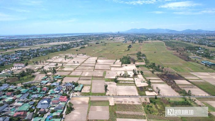 Tỉnh Nghệ An dự kiến bố trí các cơ quan Tỉnh ủy, HĐND tỉnh, UBND tỉnh, Liên minh Hợp tác xã, các sở: Công Thương, Giáo dục và Đào tạo, Khoa học và Công nghệ, Nội vụ, Nông nghiệp và Môi trường, Ngoại vụ, Tài chính, Tư pháp, Văn hóa - Thể thao và Du lịch, Xây dựng, Y tế, Dân tộc và Tôn giáo, Ban Quản lý Khu kinh tế Đông Nam, Thanh tra tỉnh và các cơ quan có liên quan làm việc tại đây.