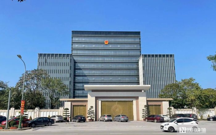 Trụ sở UBND tỉnh cùng với các sở, ban, ngành sẽ được chuyển sang vị trí mới sau khi khu trung tâm hành chính mới được xây dựng.