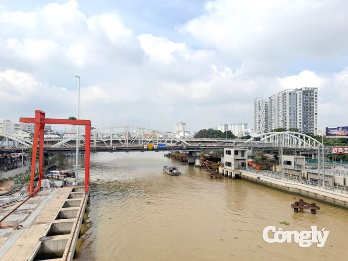 TP.HCM đang tăng tốc hoàn thành dự án “Giải quyết ngập do triều khu vực TP.HCM có xét đến yếu tố biến đổi khí hậu (giai đoạn 1)”.