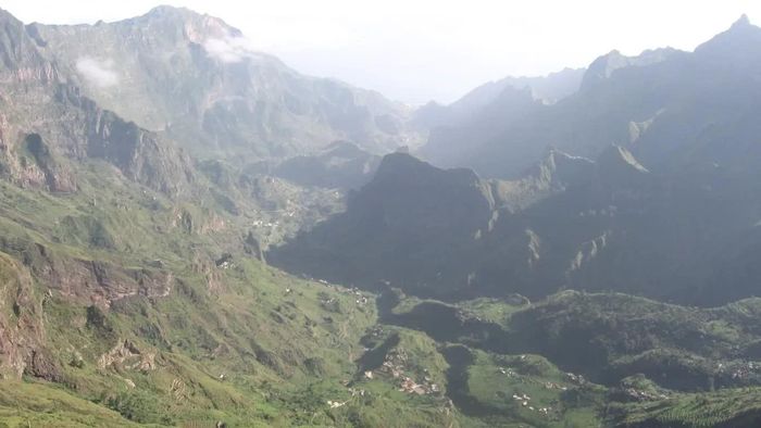Ảnh: CorreiaPM, miền công cộng, qua Wikimedia Commons