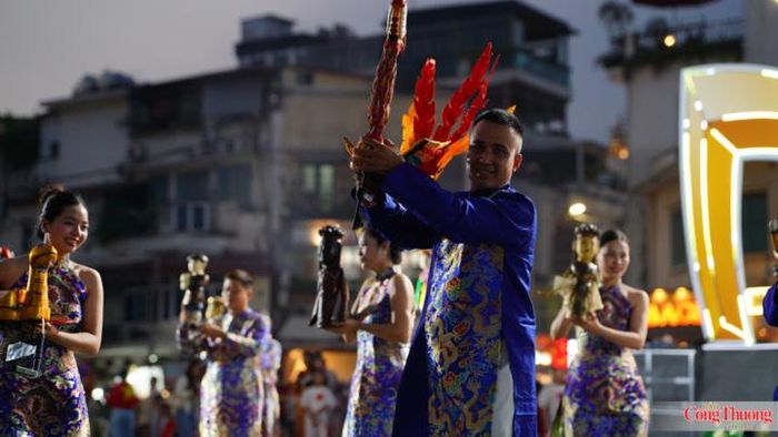 Rối nước là tinh hoa của nghệ thuật dân gian Việt Nam, là niềm tự hào của nền văn hóa dân tộc và là di sản quý giá cần được bảo tồn, phát huy trong dòng chảy của cuộc sống hiện đại. Mỗi tiết mục đều mang đến những câu chuyện gần gũi về lao động, sinh hoạt và ước vọng của người Việt, giúp người xem hiểu hơn về bản sắc văn hóa truyền thống.