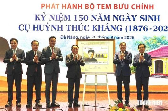 Lễ phát hành bộ tem bưu chính kỷ niệm 150 năm Ngày sinh cụ Huỳnh Thúc Kháng, Đà Nẵng, ngày 30/9/2026. Nguồn: Báo Thanh Niên