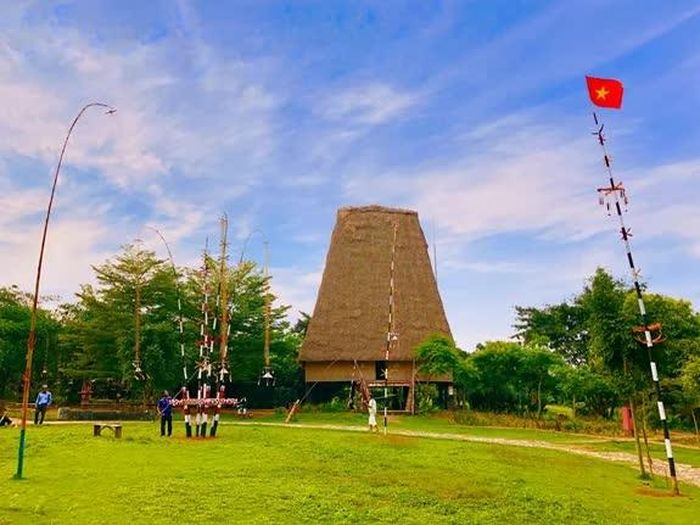 Làng Văn hóa - Du lịch các dân tộc Việt Nam. Ảnh Internet