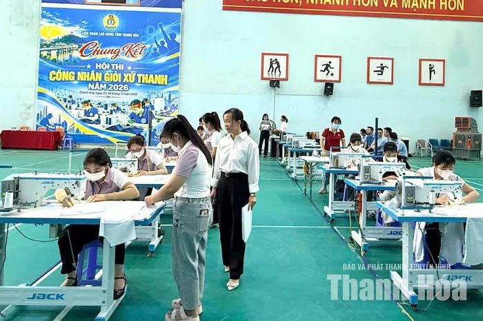 Hội thi diễn ra nghiêm túc, khách quan.