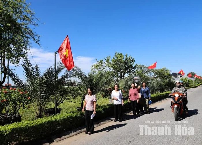 Không chỉ góp phần tạo diện mạo khang trang, sáng, xanh, sạch, đẹp cho khu dân cư, mô hình còn là hoạt động thiết thực khơi dậy lòng yêu nước, niềm tự hào dân tộc, phát huy tinh thần đoàn kết và vai trò chủ thể của Nhân dân trong xây dựng nông thôn mới.