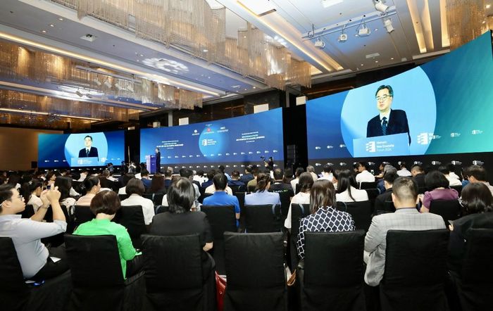 Diễn đàn Kinh tế mới lần thứ 4 năm 2026 với chủ đề "Chính sách đột phá và sức bật của địa phương, doanh nghiệp" - Ảnh: Việt Dũng/VnEconomy