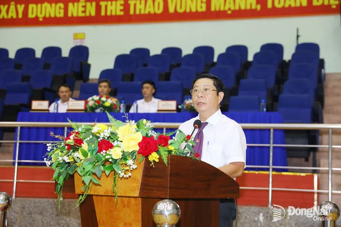 Phó Giám đốc Trung tâm Huấn luyện và Thi đấu thể thao thành phố Đồng Nai Huỳnh Thiên Tịnh phát biểu khai mạc. Ảnh: Huy Anh