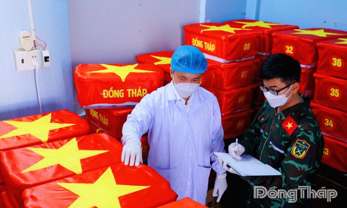 4.510 mẫu hài cốt liệt sĩ phục vụ giám định ADN sẵn sàng được vận chuyển ra Hà Nội vào ngày 5-10.
