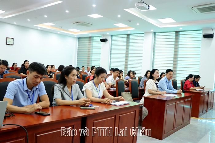 Quang cảnh buổi lễ khai mạc.