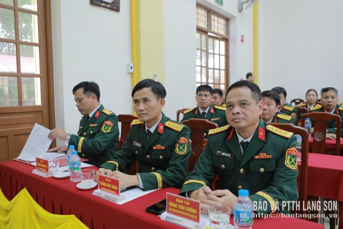 Các đại biểu dự buổi lễ