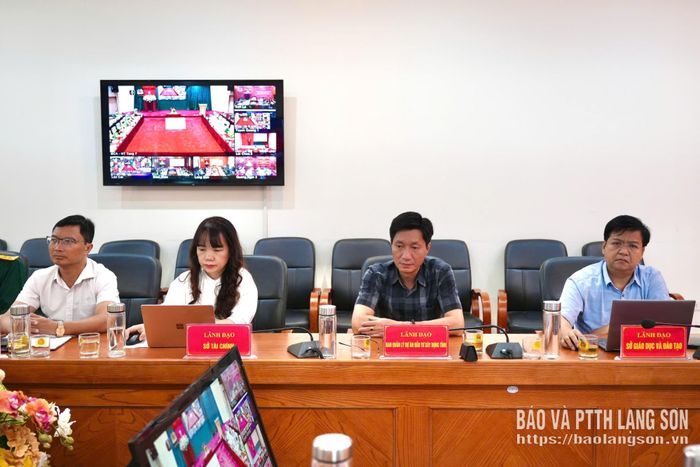 Đại biểu dự buổi làm việc tại điểm cầu Công an tỉnh Lạng Sơn