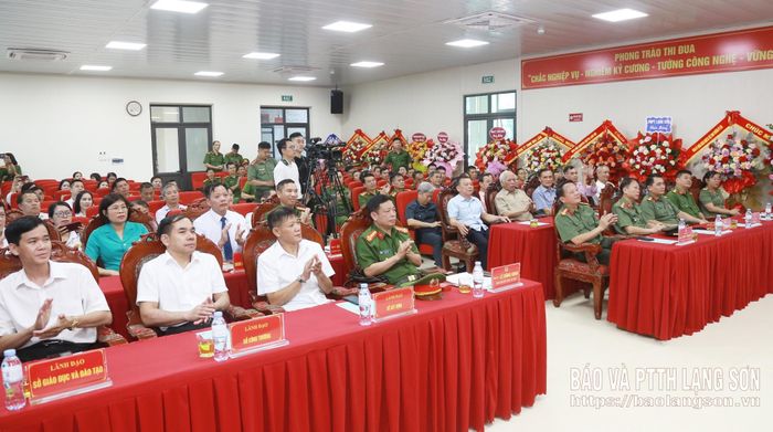 Các đại biểu dự lễ kỷ niệm