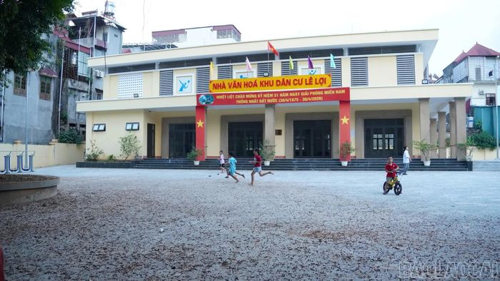 Nhà văn hóa được đầu tư khang trang, thoáng mát.