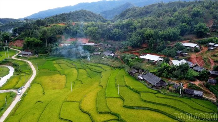 Một góc thôn Cang Đề, xã Púng Luông.