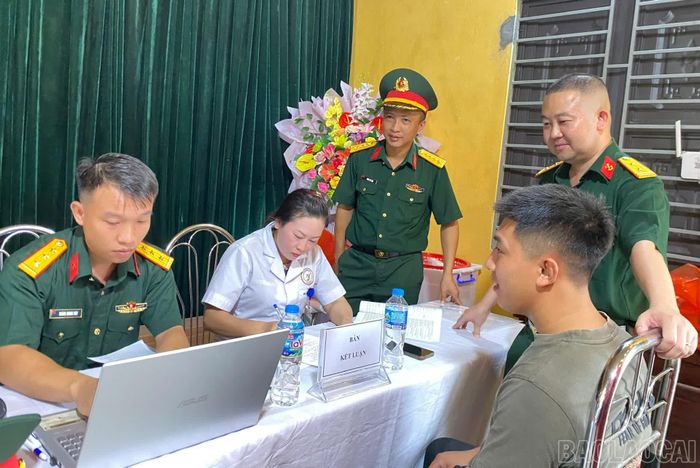 Công tác khám tuyển được thực hiện nghiêm túc.
