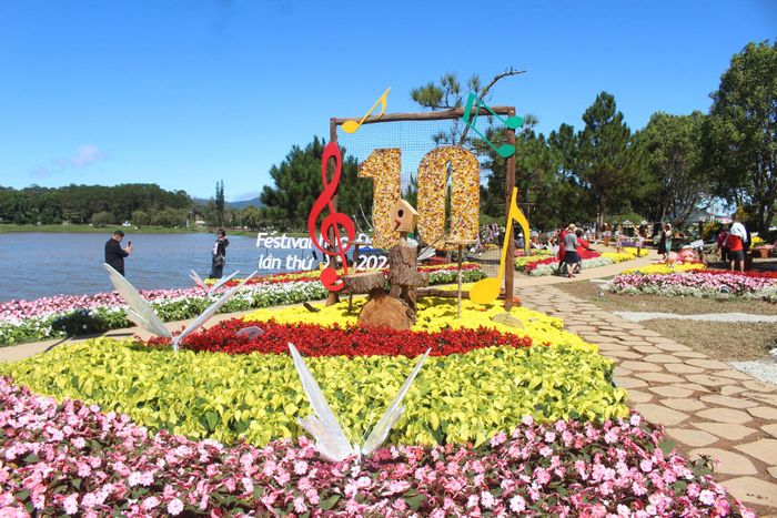 Lễ hội là dịp tôn vinh vẻ đẹp của hoa và người trồng hoa. Ảnh tư liệu