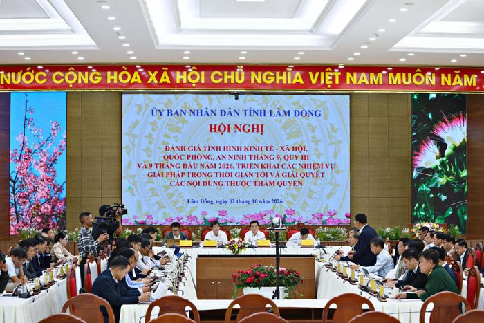 Toàn cảnh hội nghị đánh giá tình hình tháng 9, quý III và 9 tháng năm 2026. Ảnh: Nguyễn Lương – Chính Thành.