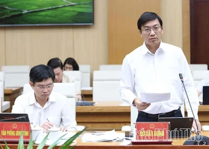 Lãnh đạo Sở Xây dựng phát biểu tại buổi làm việc.